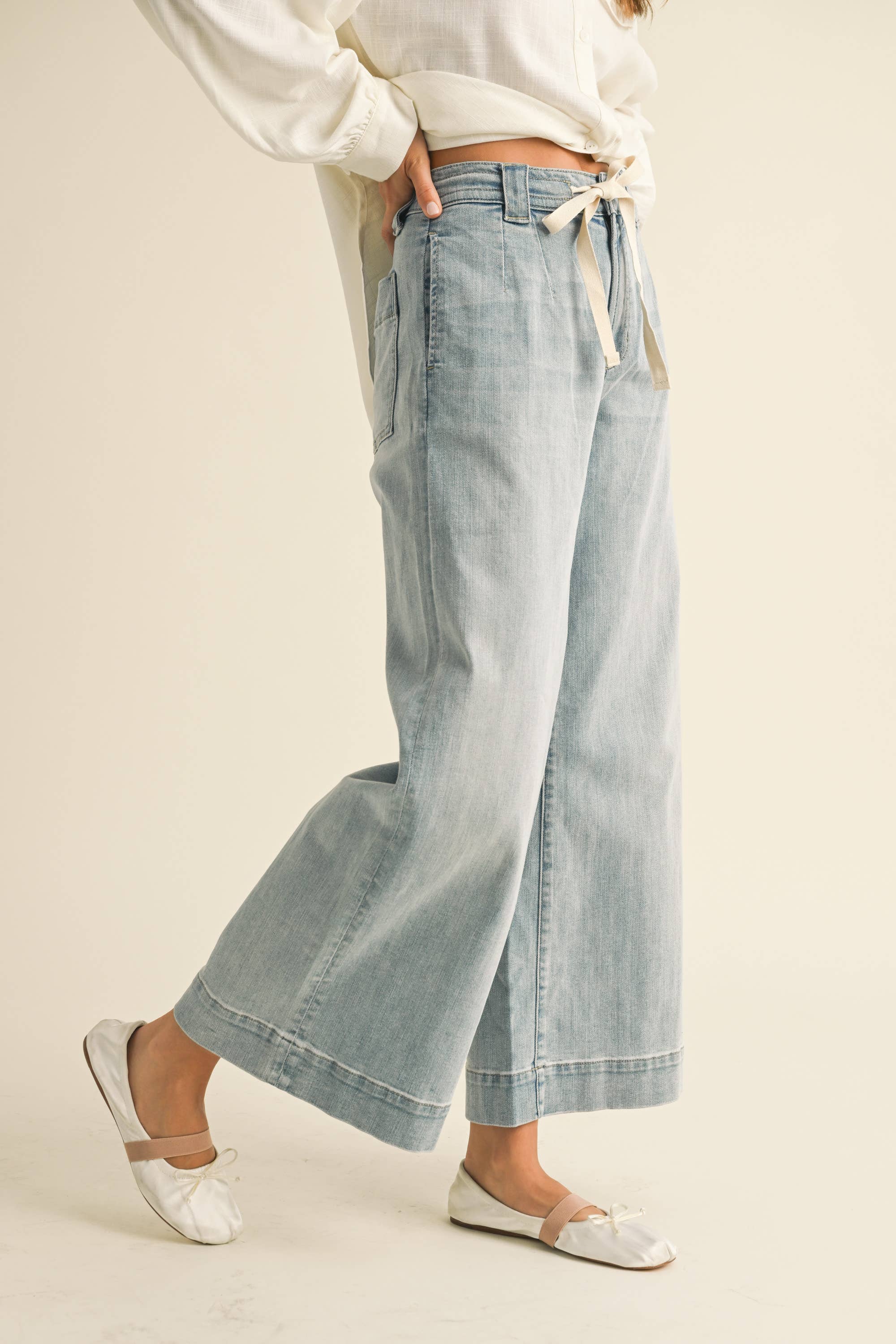 P4880   WASHED DENIM WITH TIE FRONT PANTS