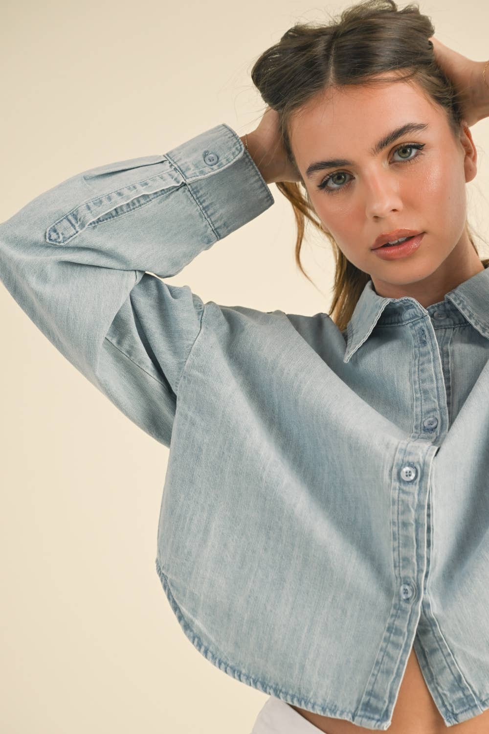BUTTON DOWN SHORT BODY DENIM SHIRTS
