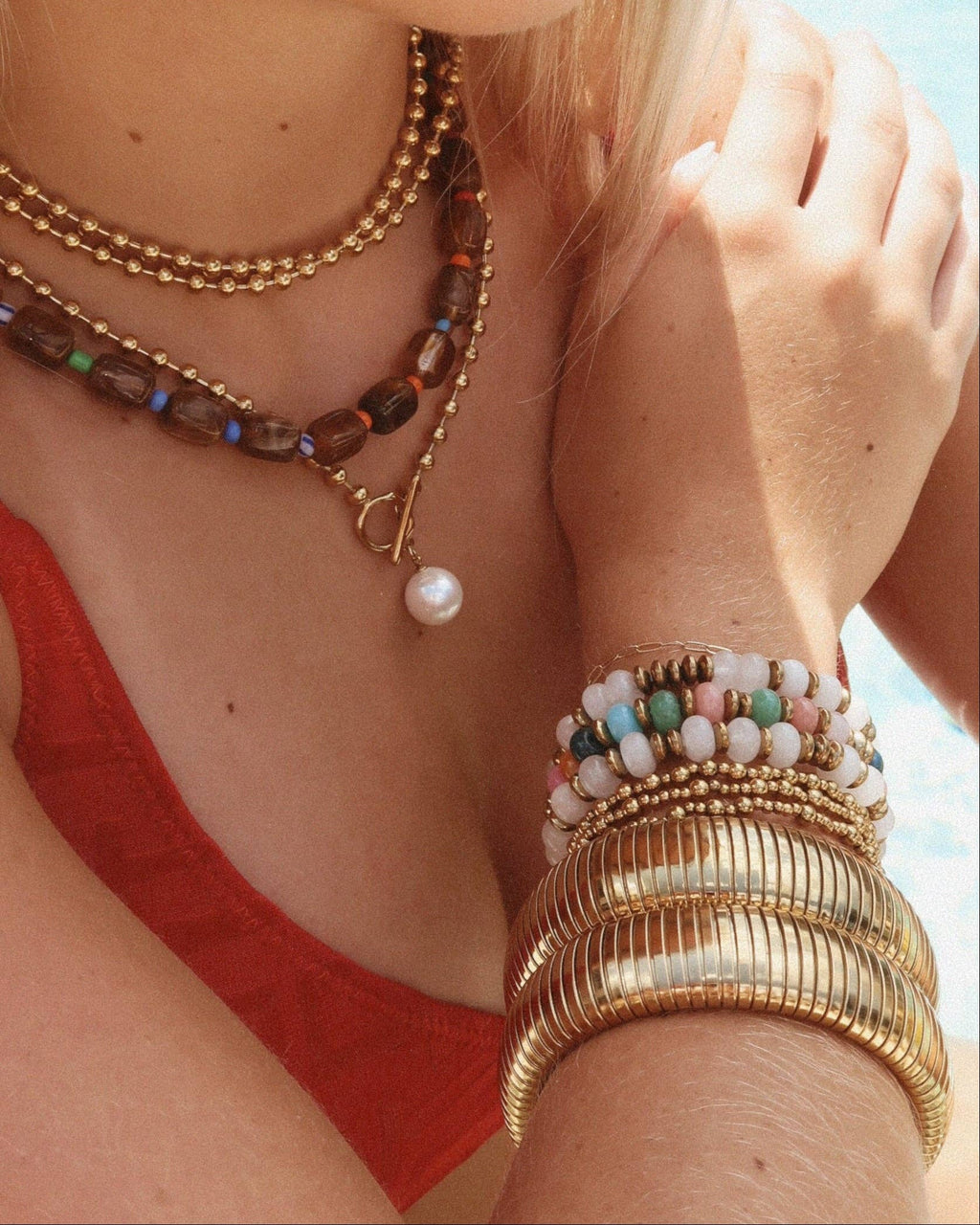 June Tube Bracelet : Hypoallergenic and Water Resistant