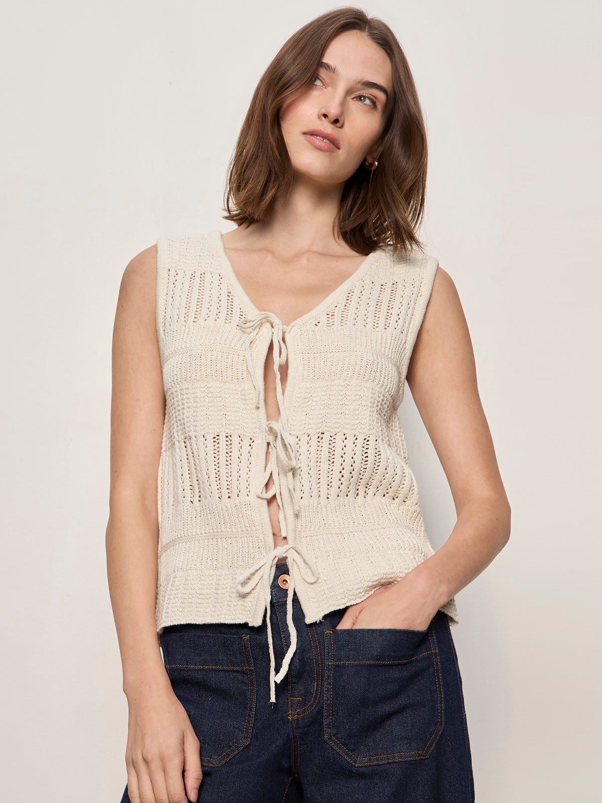 Still Cool V Neck Tie Shell