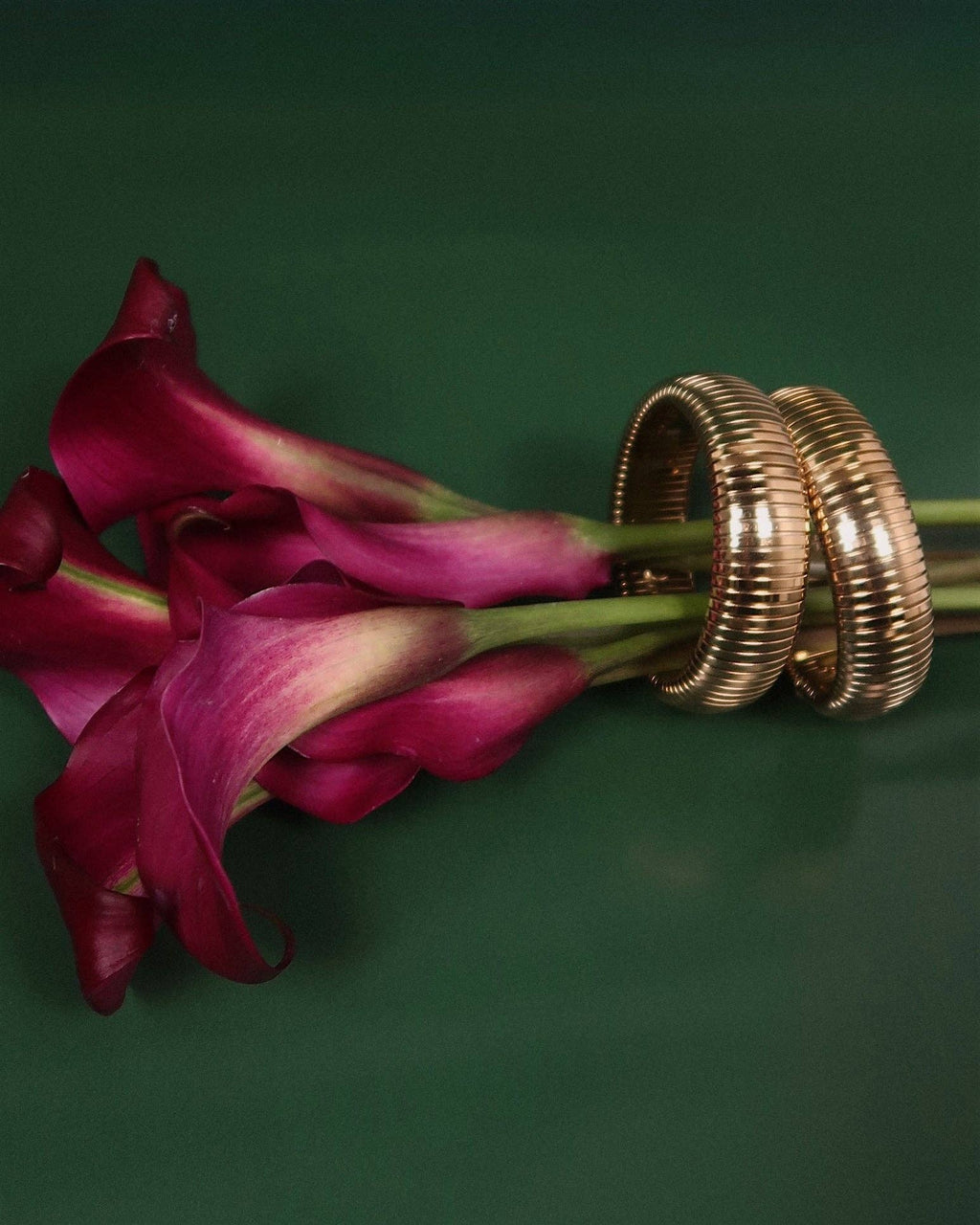 June Tube Bracelet : Hypoallergenic and Water Resistant