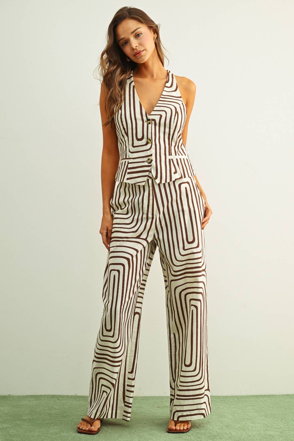 GRID PRINT HALTER NECK VEST