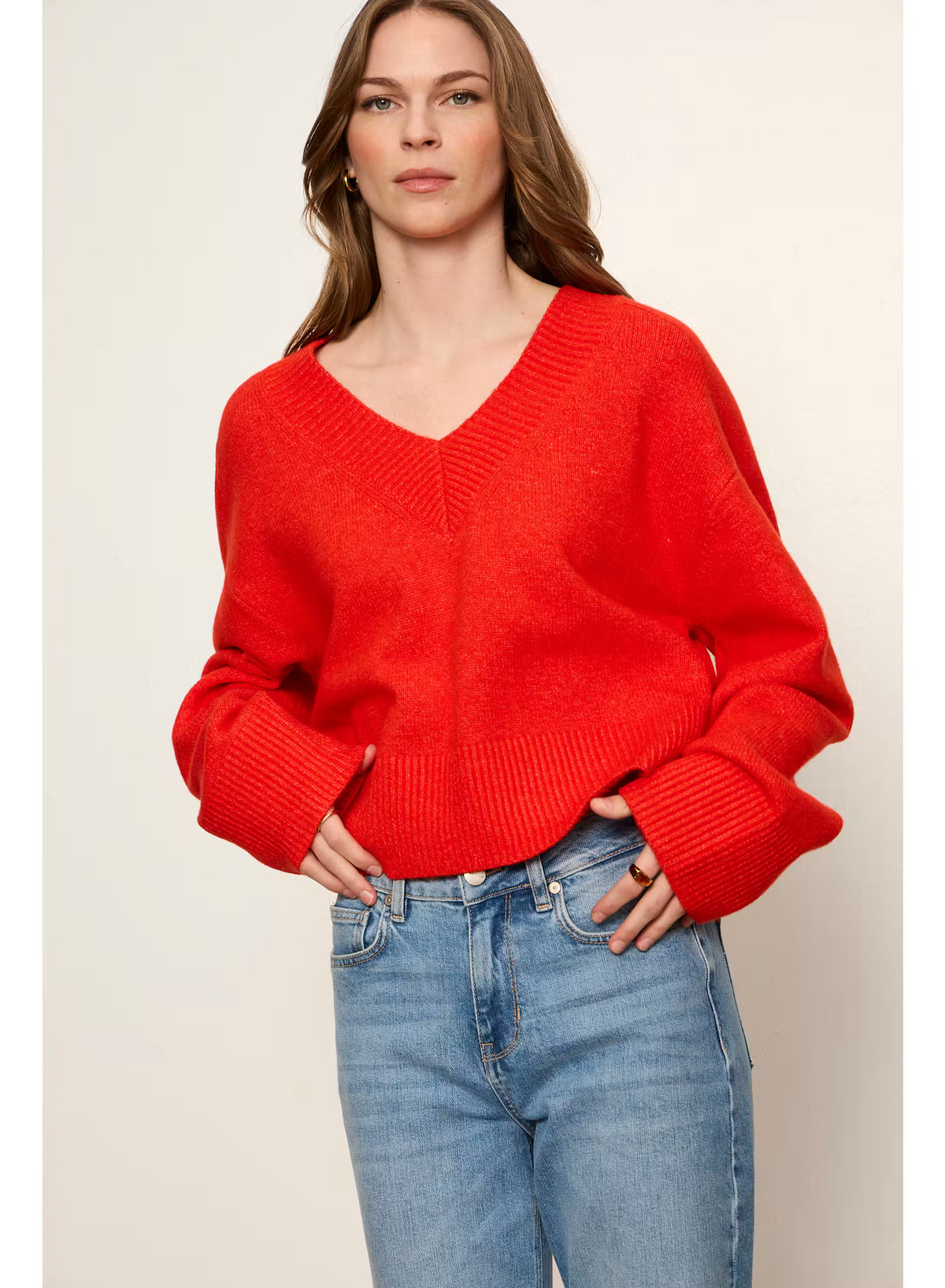 Sanctuary: Vanna V-Neck Sweater - Red Hot